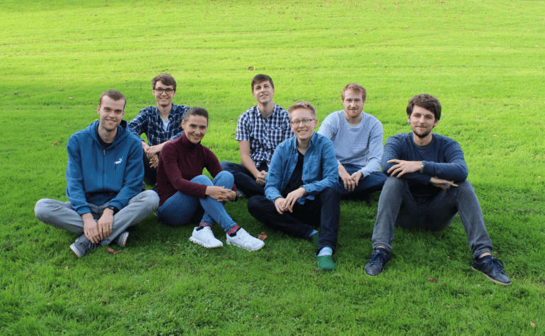 Group photo of the Theory of Hybrid Systems group